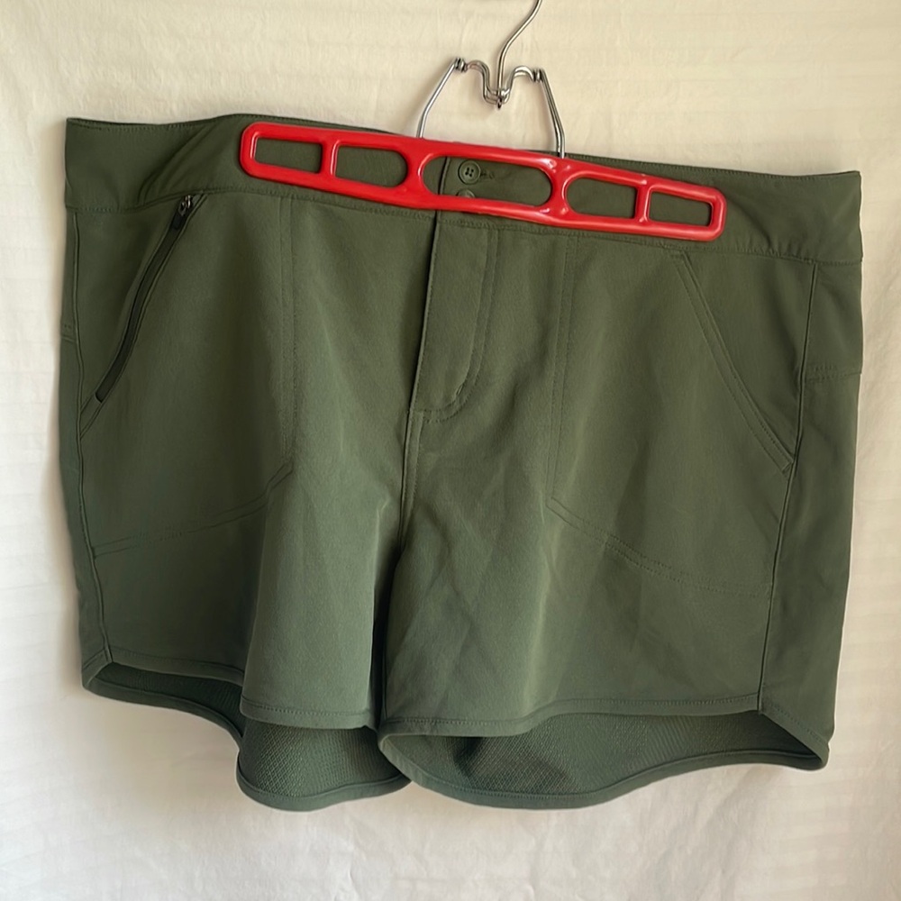 Royal Robbins Olive Green Swim Shorts Size 14 NWOT